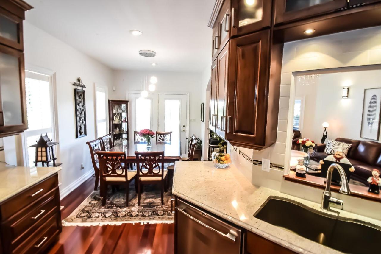 Graystone Bed & Breakfast Niagara-on-the-Lake Екстериор снимка